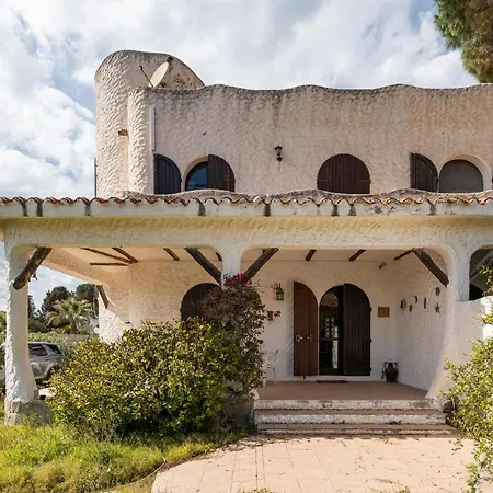 Maria Porto Columbu Villa