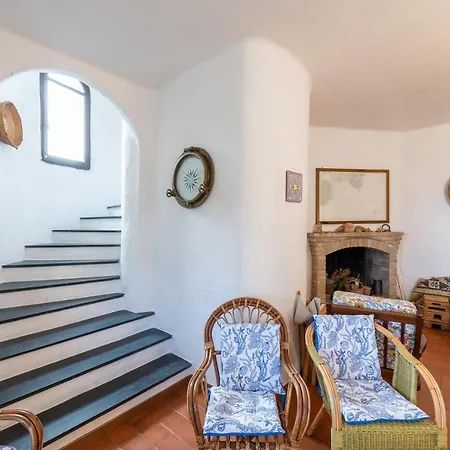 Villa Maria Porto Columbu *