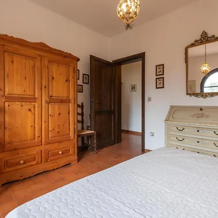 Maria Porto Columbu Villa Sarroch
